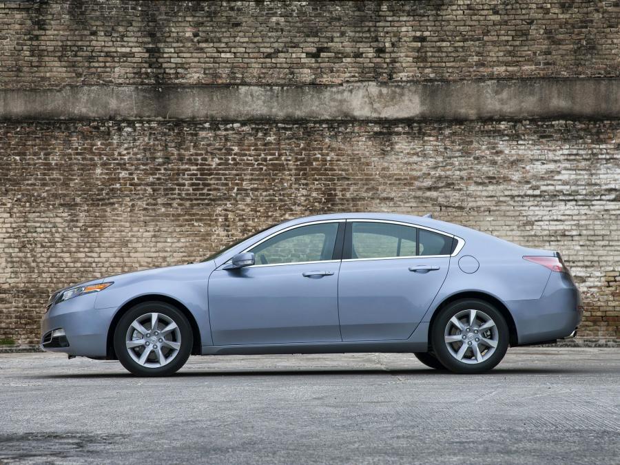  Acura TL 2011 года  (фото 8 из 15)